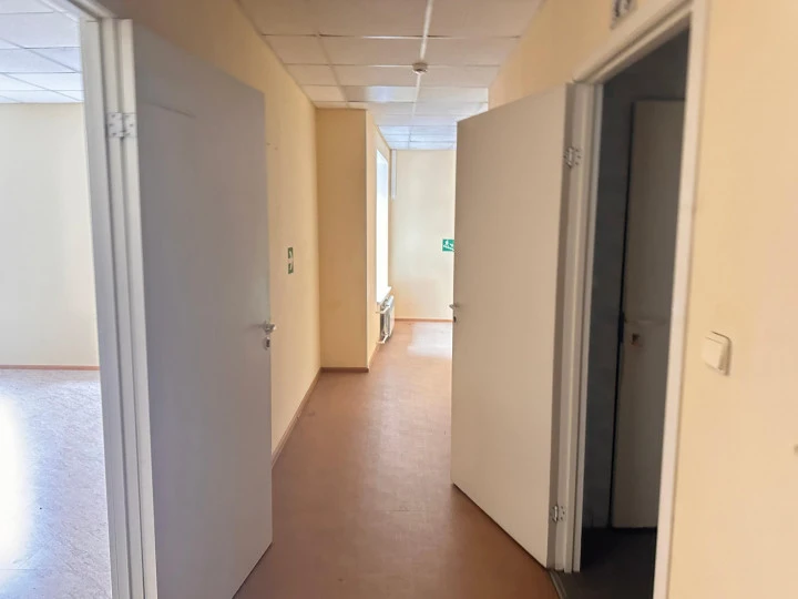 Нежилое помещение 444,9 кв.м. на Петроградской набережной